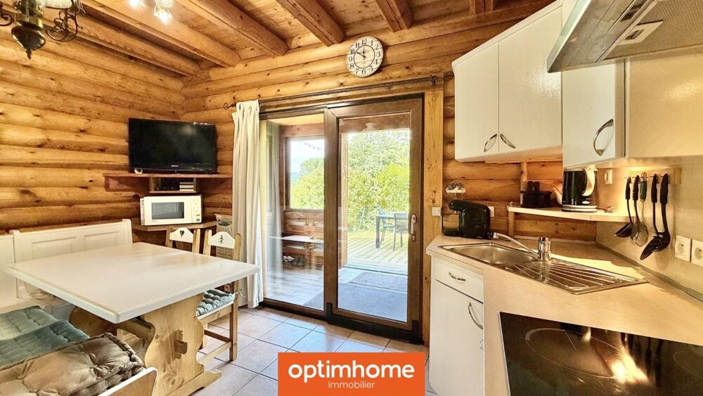 EXCLUSIVITÉ  Chalet fuste (rondins) meublé  46 m²  Terrain 1 500 m²  Basse-sur-le-Rupt  Hautes-Vosges