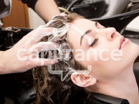 BLAINVILLE CREVON (76) - Fonds de commerce – Salon de coiffure – Proximit&eacute; Rouen 29000 76116 Blainville crevon
