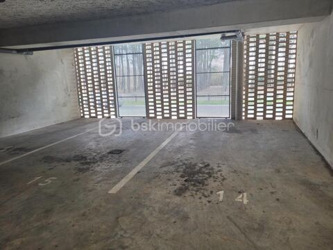  Parking / Garage � louer 12 m�