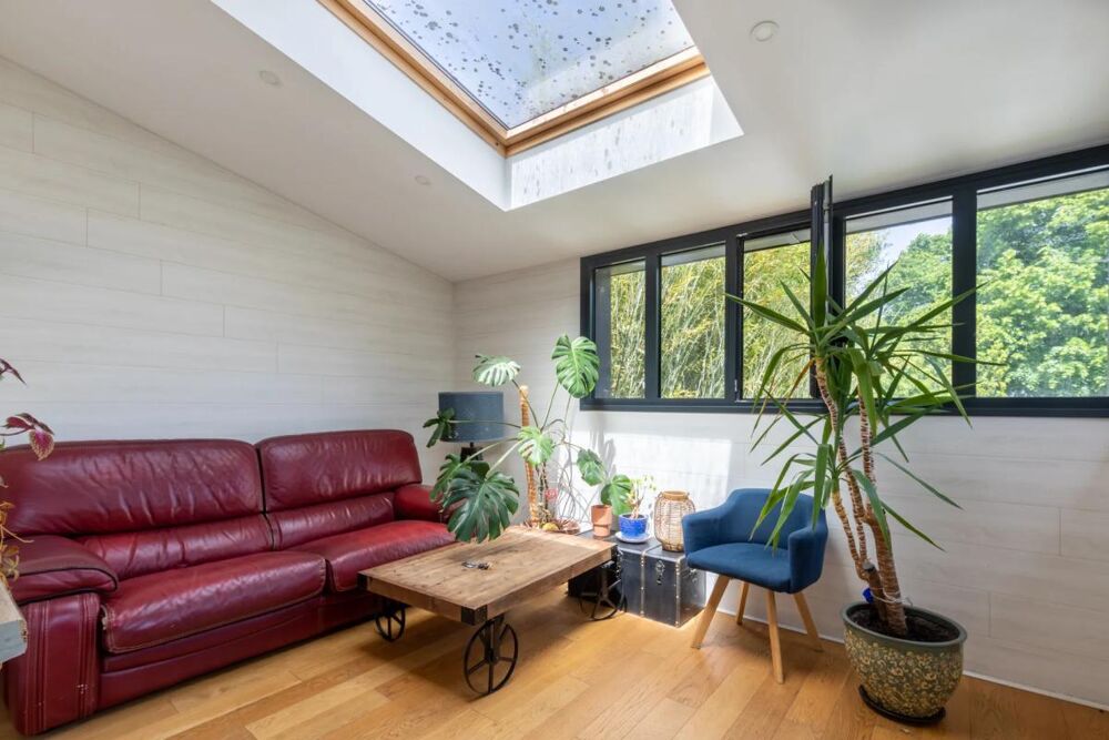 Maison de 7 pièces de 199 m² à La Montagne