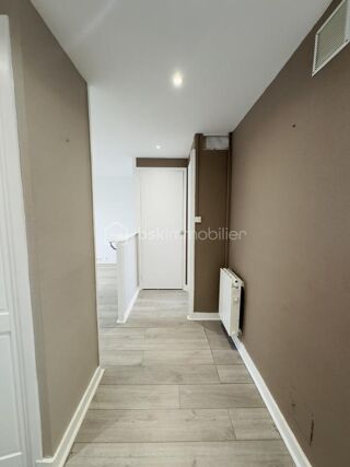 Vente Appartement Appartement T3 en dernier étage Sathonay camp