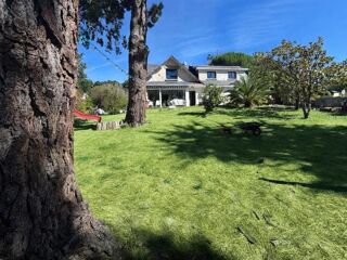  Propriété/château à vendre 7 pièces 155 m²