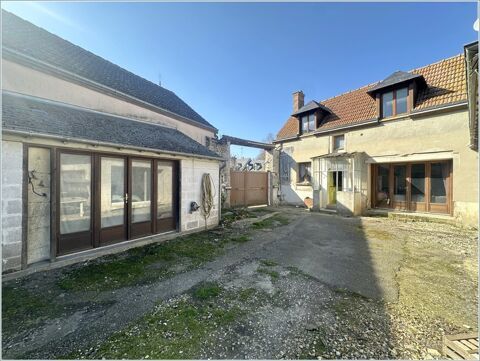   Maison de ville, 4 chambres, d�pendances - Centre de Berch�res-les-Pierres (28) Maison - 5 pi�ce(s) - 121 m�