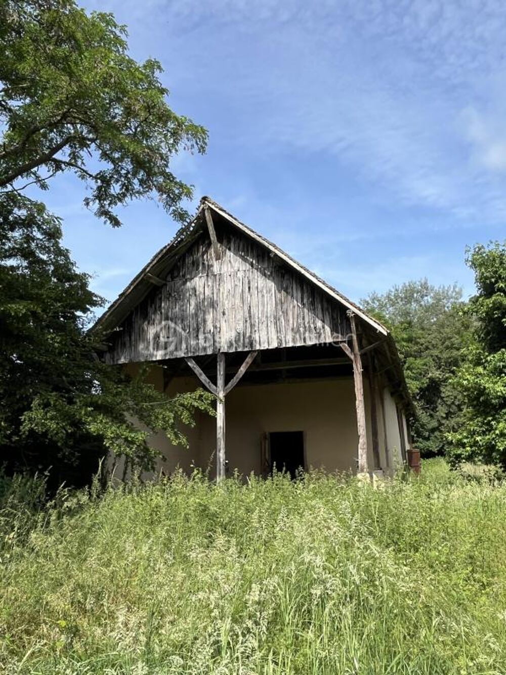 Vente Maison Maison 170m2 avec bâtiment annexe et dépendances sur 1,6 Ha Courcival