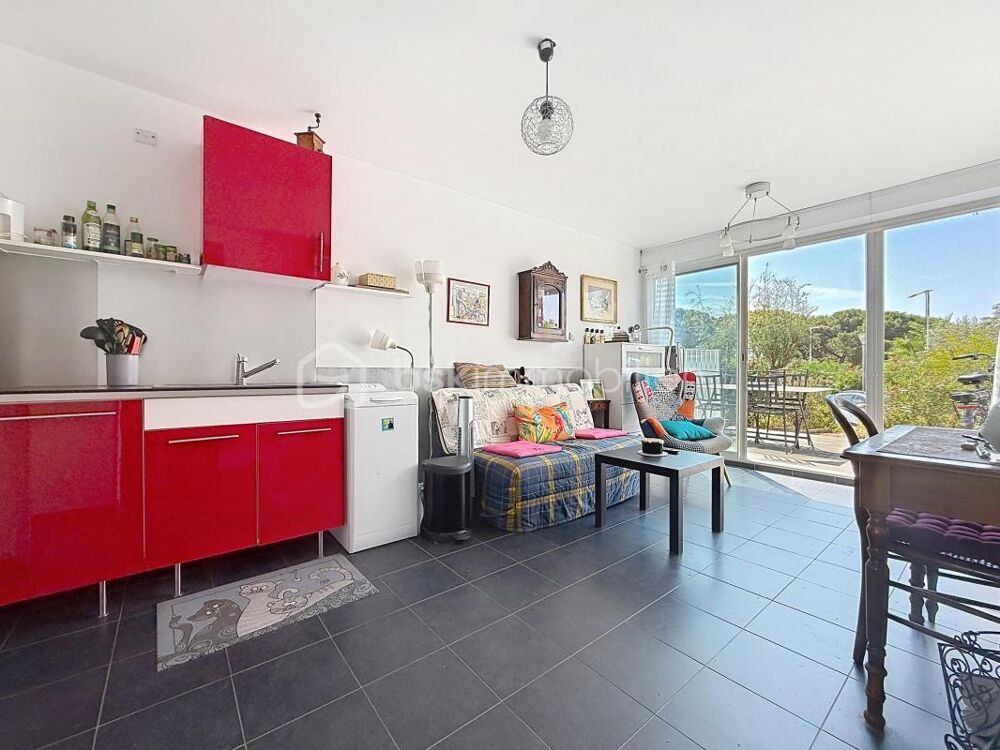 Vente Appartement Studio cabine meublé, terrasse Sud et parking privatif Le cap d agde