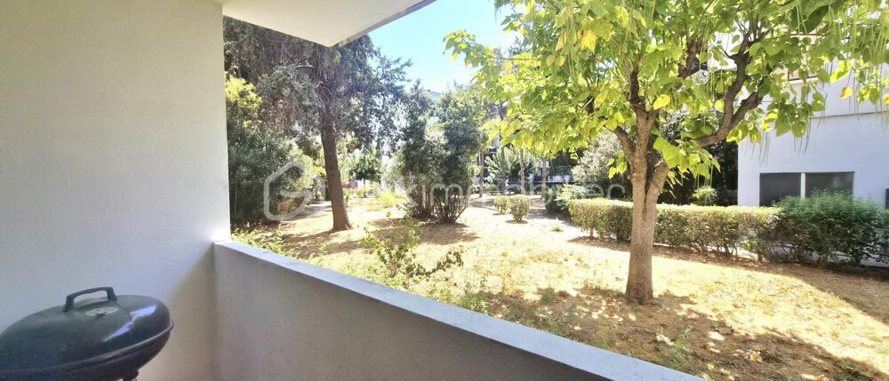 MONTPELLIER  T2 42 m² avec parking, 2 balcons Tram & commerces à pied