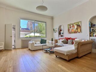 Maison 6 pièces 170 m² · à Bordeaux · 170 m² · 699 000 €