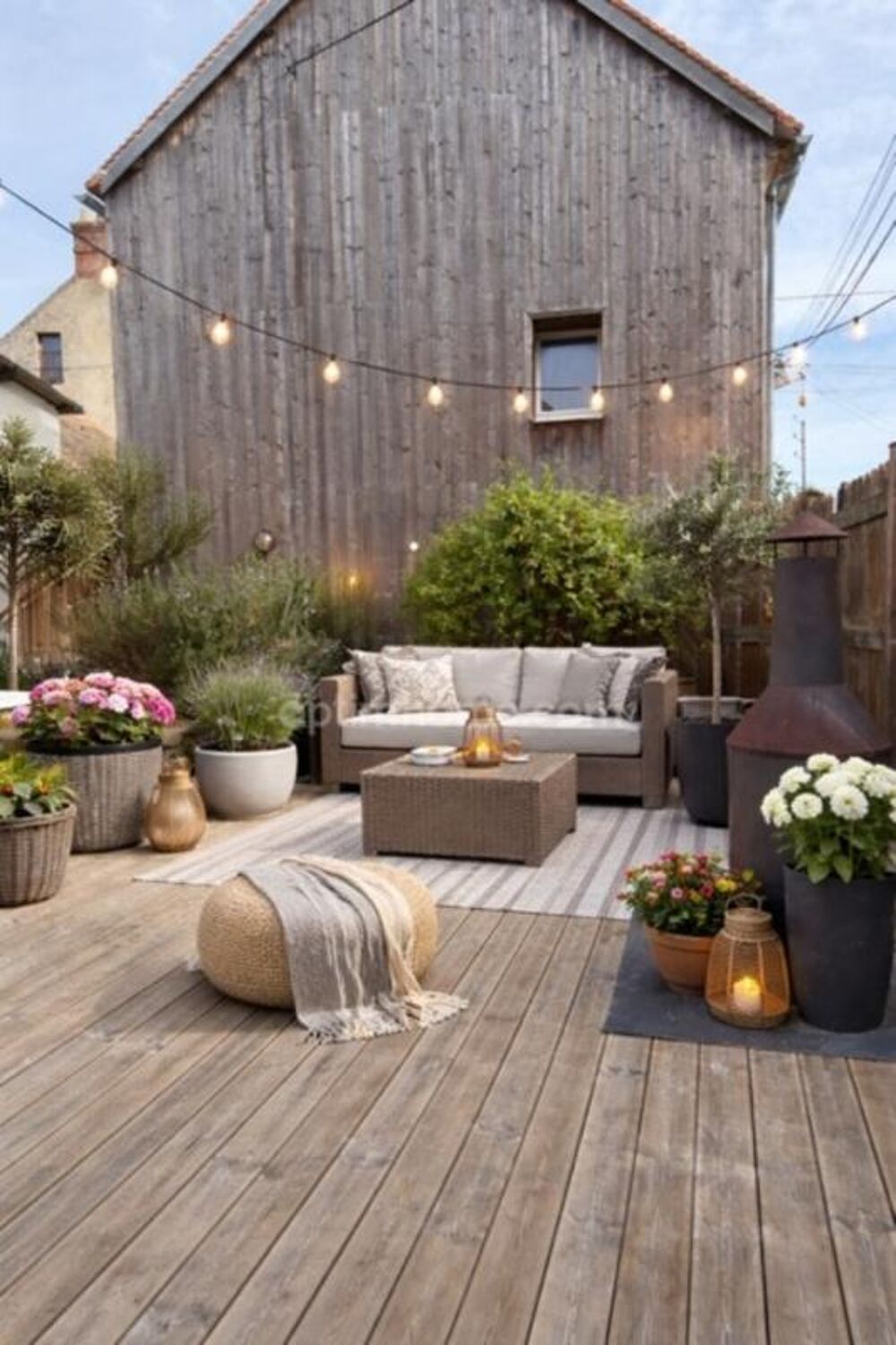 SAINT CYR SOUS DOURDAN. Maison de charme rénovée 120 m²  Suite parentale  Garage  Dépendances  Jardin 424 m²  Terrasse 35 m