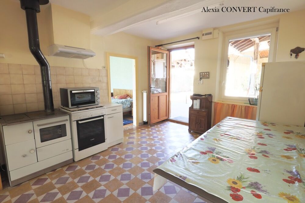 Vente Maison Maison à vendre 4 pièces GRIEGES + Dépendances et terrain 1362m² Grieges