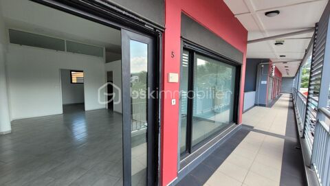   Location Local Commercial ou Professionnel de 110 m² sur L'Étang-Salé 