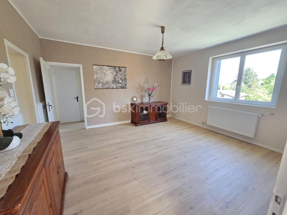 Vente Maison Magnifique maison mitoyenne de 70m² avec dépendance aménagée de 25m² à La Machine La machine