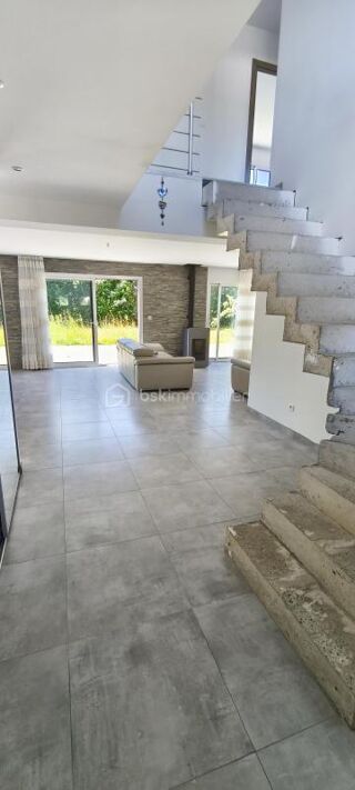  Maison à vendre 6 pièces 229 m²