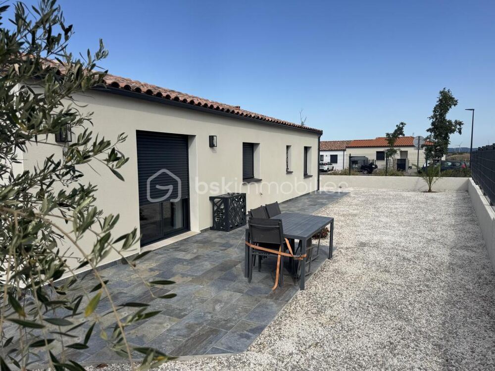 ** Villa contemporaine de 2025  Plain-pied  Prestations de qualité  Exposition plein sud  Garage motorisé **