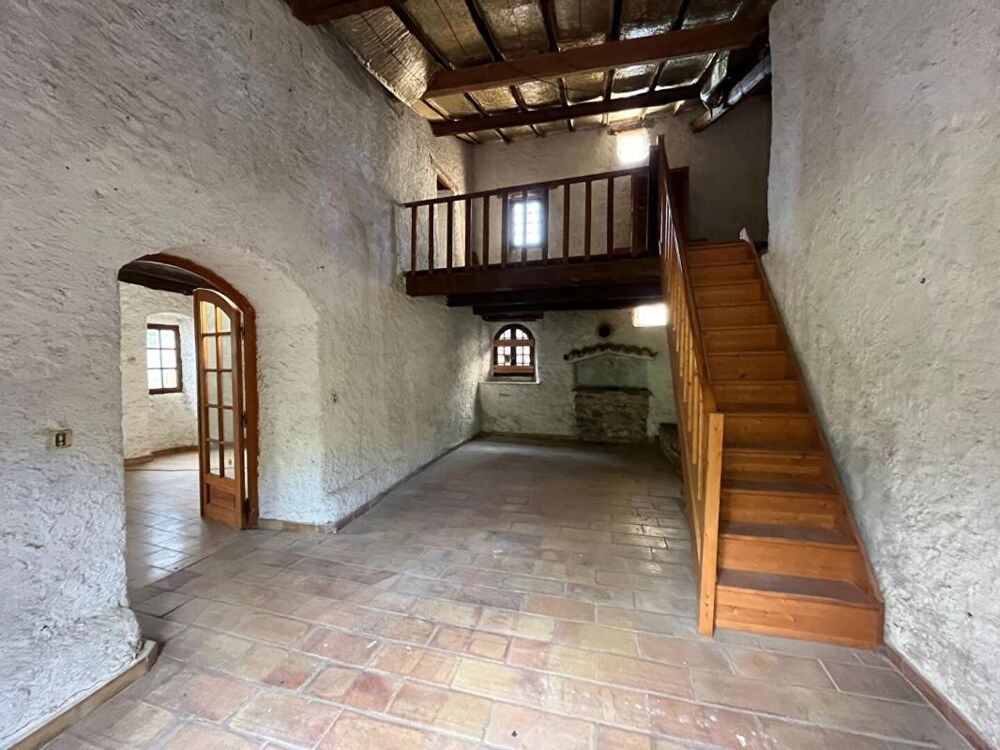Vente Maison A vendre  Mialet maison de village de 77 m2 avec potentiel de 80 m2 et terrain non constructible non attenant de 930 m2 Mialet