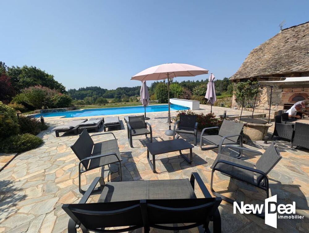 Vente Propriété/Château Xaintrie : Exeptionnelle Propriété de 230 m² avec dépendances, Piscine et Jacuzzi sur 2,5 ha Servieres le chateau