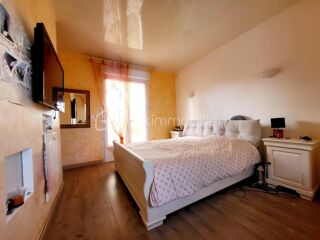  Villa � vendre 6 pi�ces 135 m�