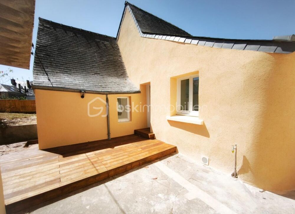 Vente Maison MAISON DE VILLE DE 89 M² - 5 PIÈCES - QUARTIER BEAUREGARD - SAINTE-CATHERINE - 53000 LAVAL Laval