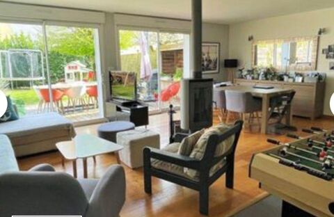  Maison � louer 7 pi�ces 138 m� Vannes