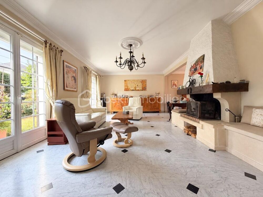 à vendre  Propriété/château Saint-Maur-des-Fossés (94100)