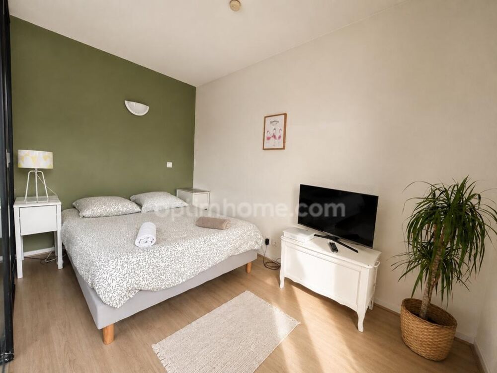 Vente Appartement STUDIO / T1 BIS RÉNOVÉ – BORDEAUX MÉRIADECK – PISCINE Bordeaux