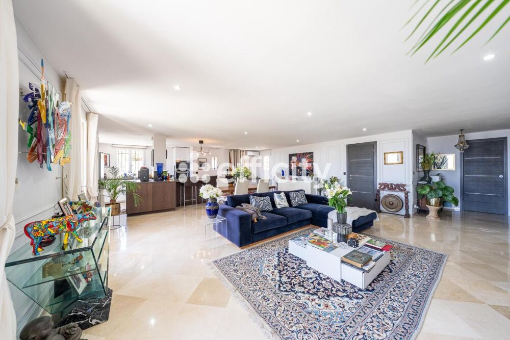 à vendre  Villa Vallauris (06220)