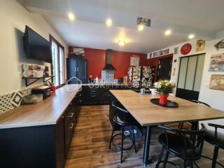  Maison � vendre 8 pi�ces 180 m�