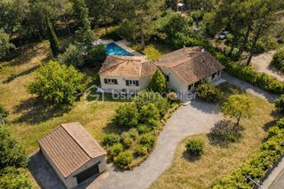  Villa à vendre 7 pièces 195 m²