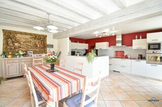  Propri�t�/ch�teau � vendre 7 pi�ces 134 m�