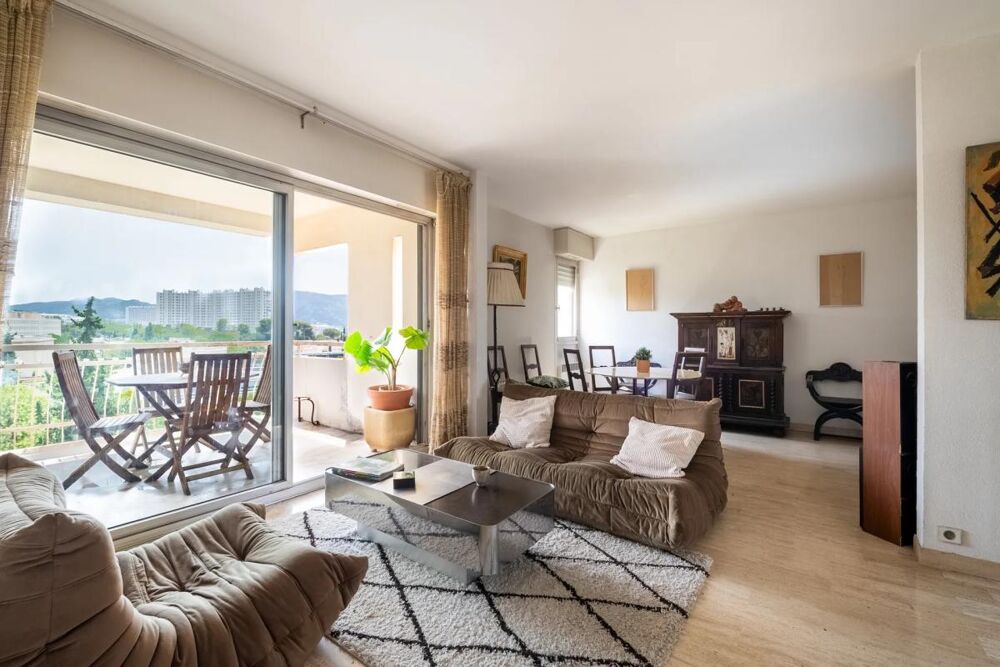 Appartement T3-4 pièces de 82 m² situé à Marseille