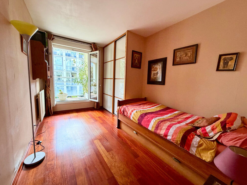 � vendre  Appartement Issy-les-Moulineaux (92130)
