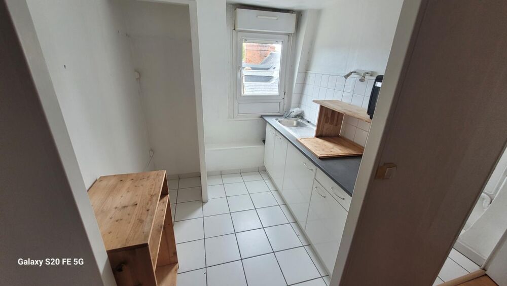 Vente Appartement Appartement T2 - 42 m² au 3ème et dernier étage - Quartier Cathedrale-Colbert - 37000 TOURS Tours