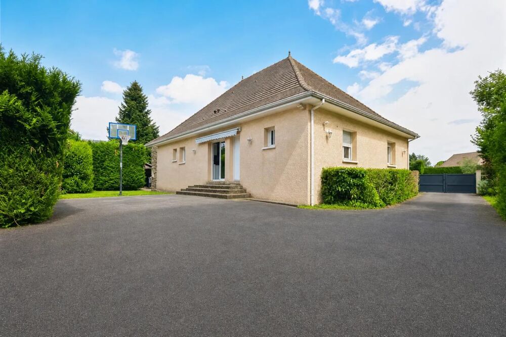 Maison de plain-pied 129 m² à Bizanos