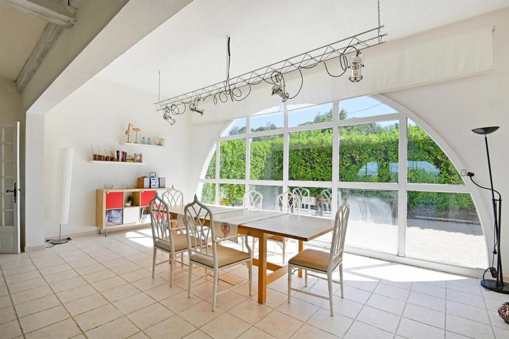 Maison de 5 pièces de 166 m² à Barjac