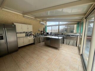  Maison � vendre 7 pi�ces 216 m�