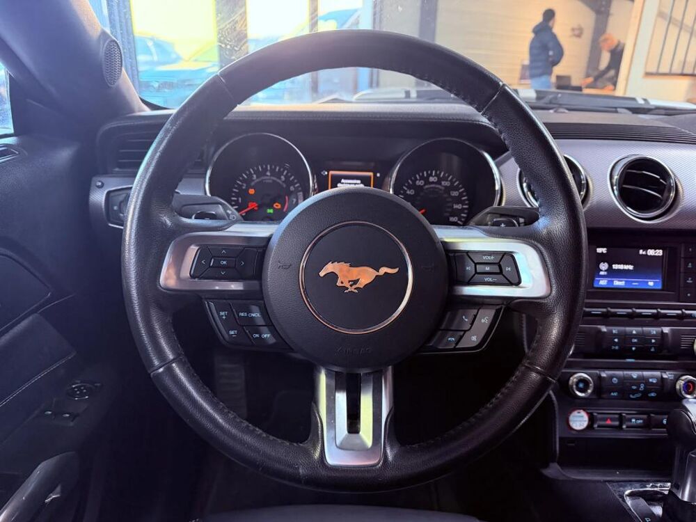 Mustang Base Fastback 2016 occasion 17139 Dompierre-sur-Mer