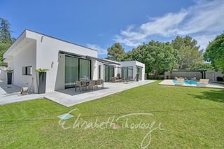  Maison � vendre 8 pi�ces 350 m�