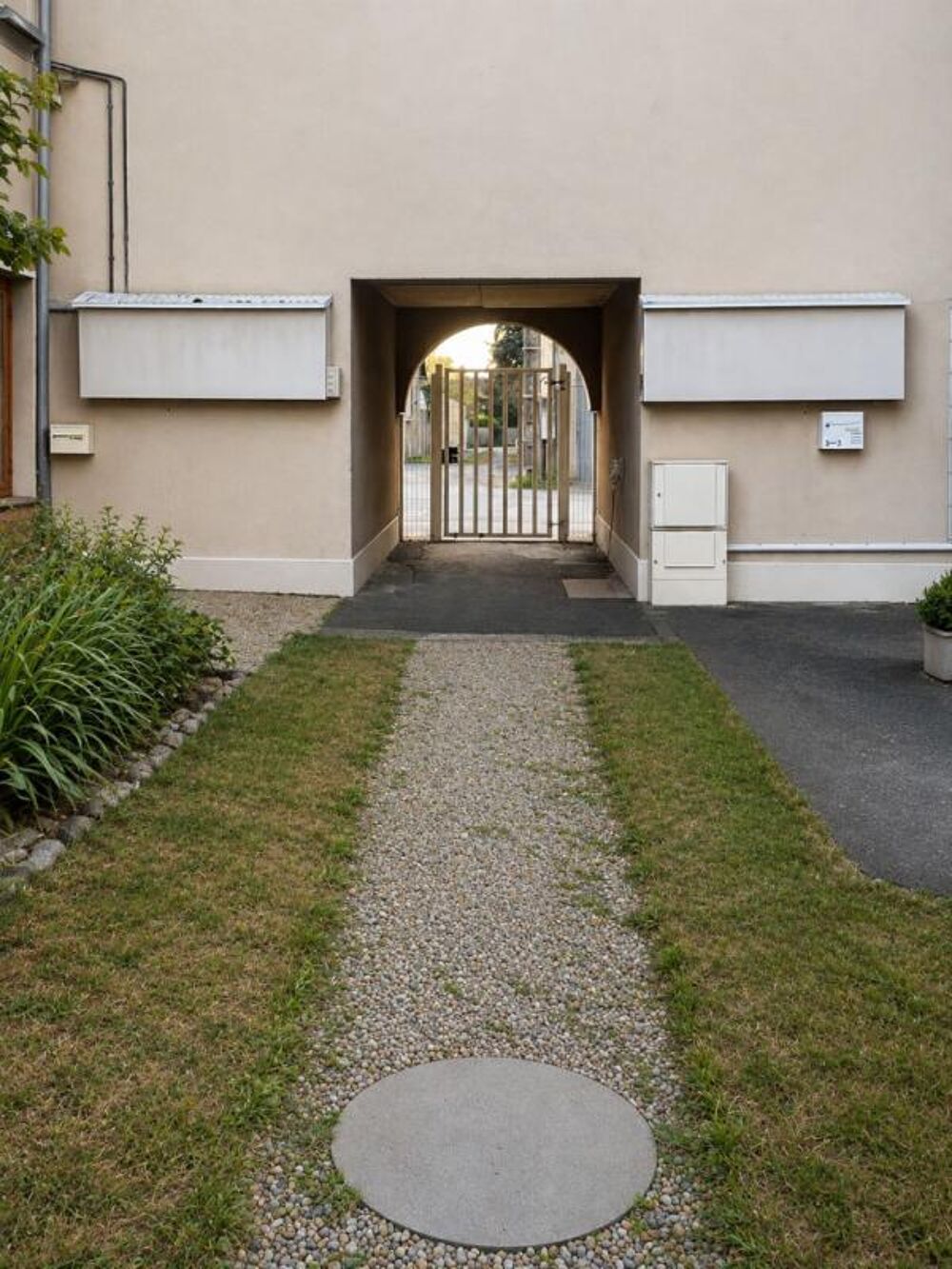 Vente Appartement Châteauroux T4 avec jardin & véranda en coeur de ville, Fort potentiel ! Chateauroux