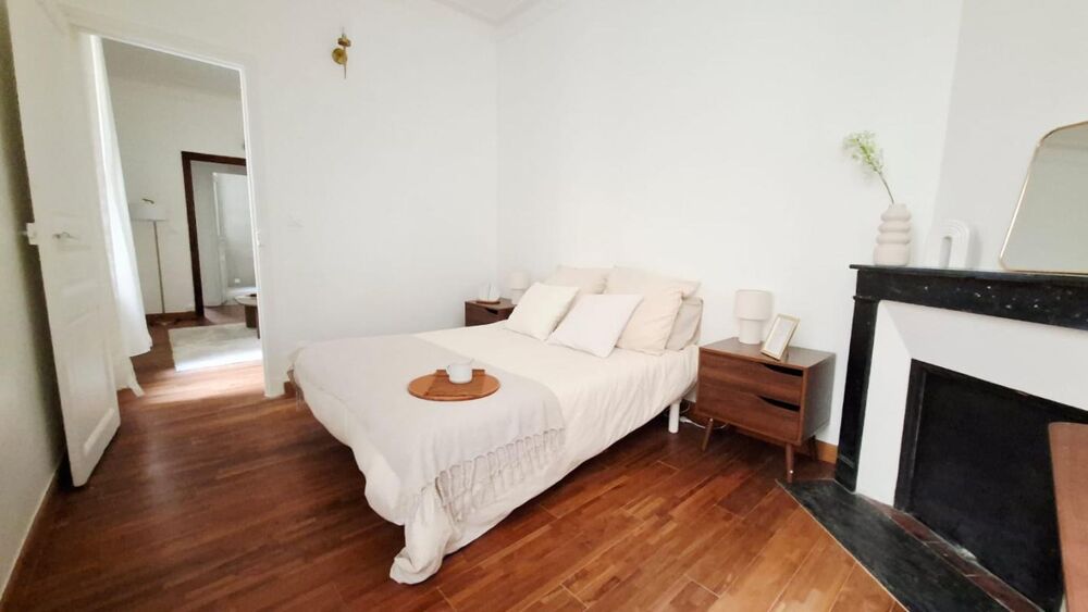 Vente Appartement Appartement Refait à neuf 2 pièces 32 m2 Paris 15 Paris 15