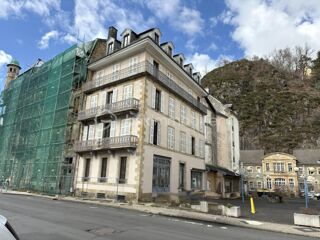 Immeuble à vendre 15 + pièces 600 m²