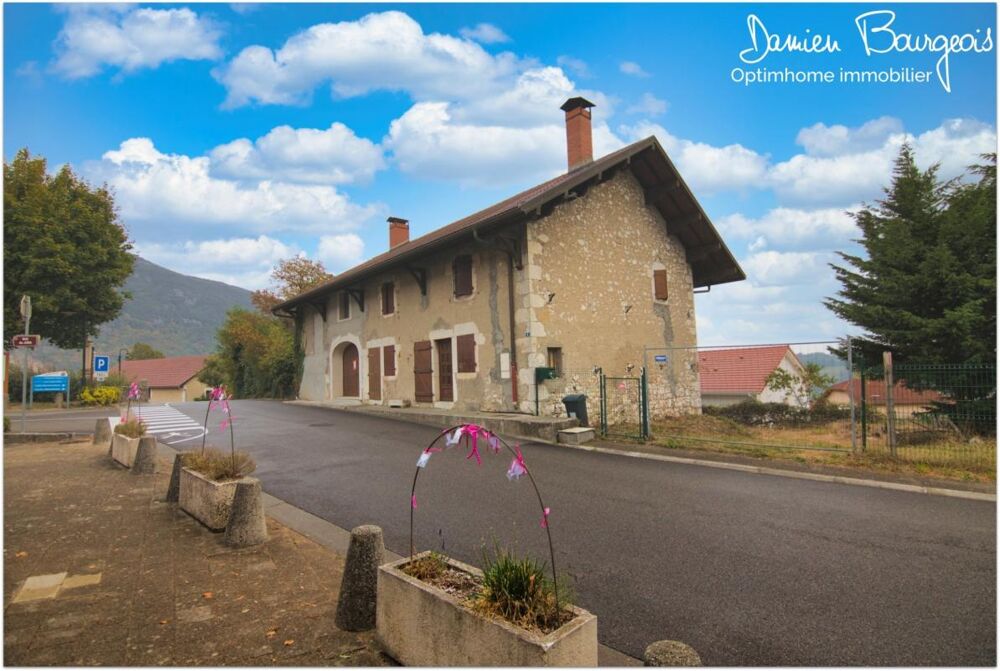 Vente Maison ? LÉAZ – MAISON À RÉHABILITER – FORT POTENTIEL D'INVESTISSEMENT ! Leaz