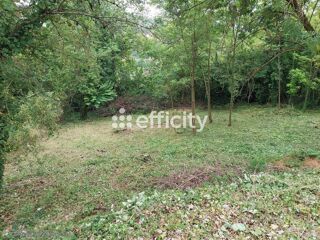  Terrain à vendre 555 m²