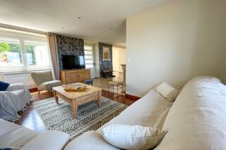  Maison à louer 7 pièces 160 m²