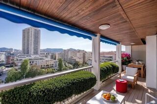  Appartement à vendre 3 pièces 121 m²