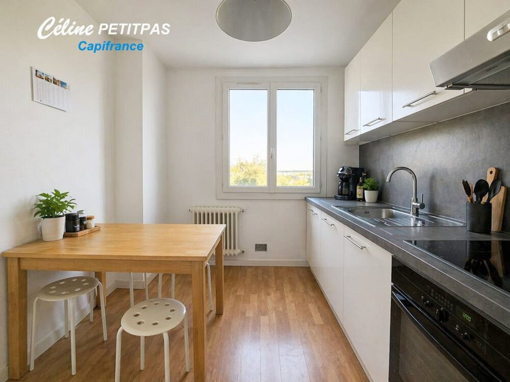 Appartement T4  4 pièces  68m² surface Carrez  centre nord de Rennes  quartier Sévigné