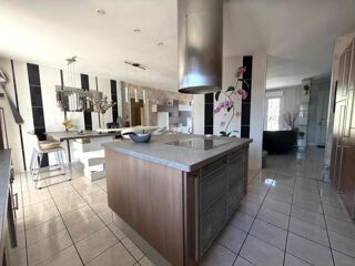 Maison à vendre 8 pièces 184 m²