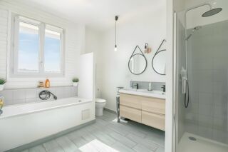  Duplex/triplex à vendre 4 pièces 80 m²