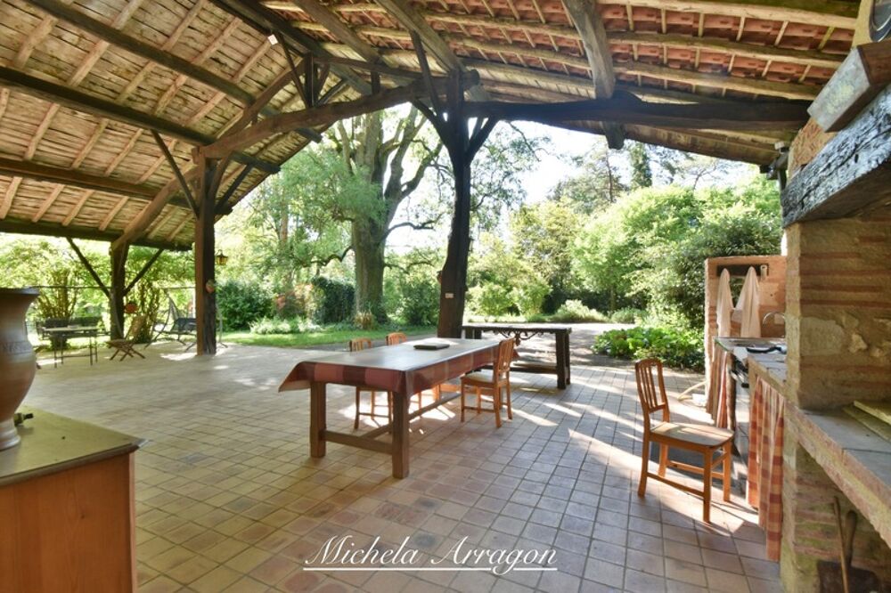 Dpt Lot et Garonne (47), à vendre PINEL HAUTERIVE propriete P6 de 240 m² - Terrain de 21 912,00 m²