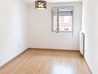  Appartement à louer 3 pièces 52 m²