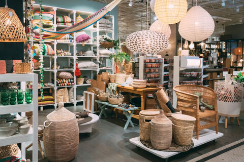 FINISTERE SUD (29) CONCEPT STORE DECORATION D'INTERIEUR 90M2 199400 29120 Pont l abbe