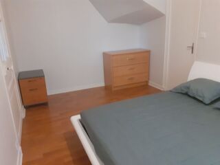  Appartement à louer 2 pièces 32 m²